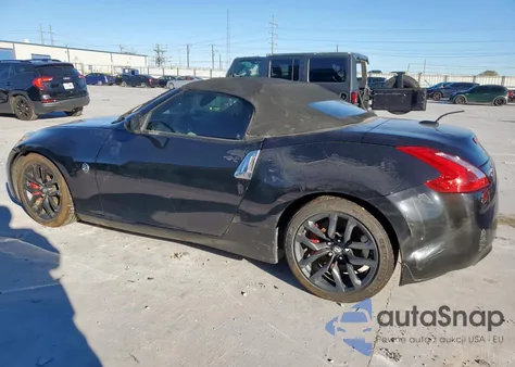 2014 Nissan 370Z Base z USA, uszkodzony, nr VIN JN1AZ4FH1EM621426